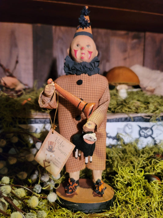 Vintage Halloween Style Clown Hooligan Vicki Smyers Bethany Lowe Figurine