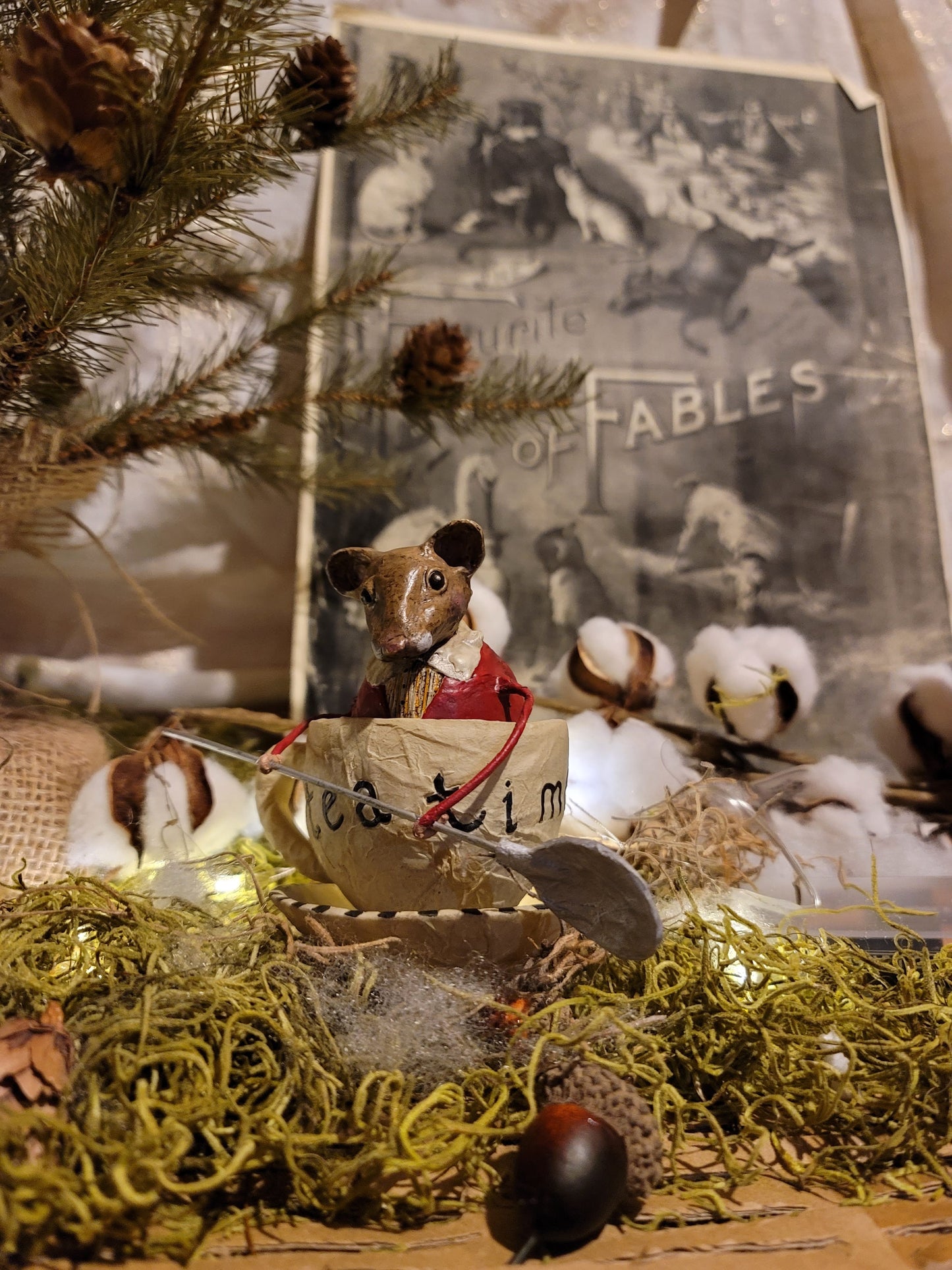 Whimsy Gullivers Travels Tea Time Mouse in Tea Cup with Spoon Figurine