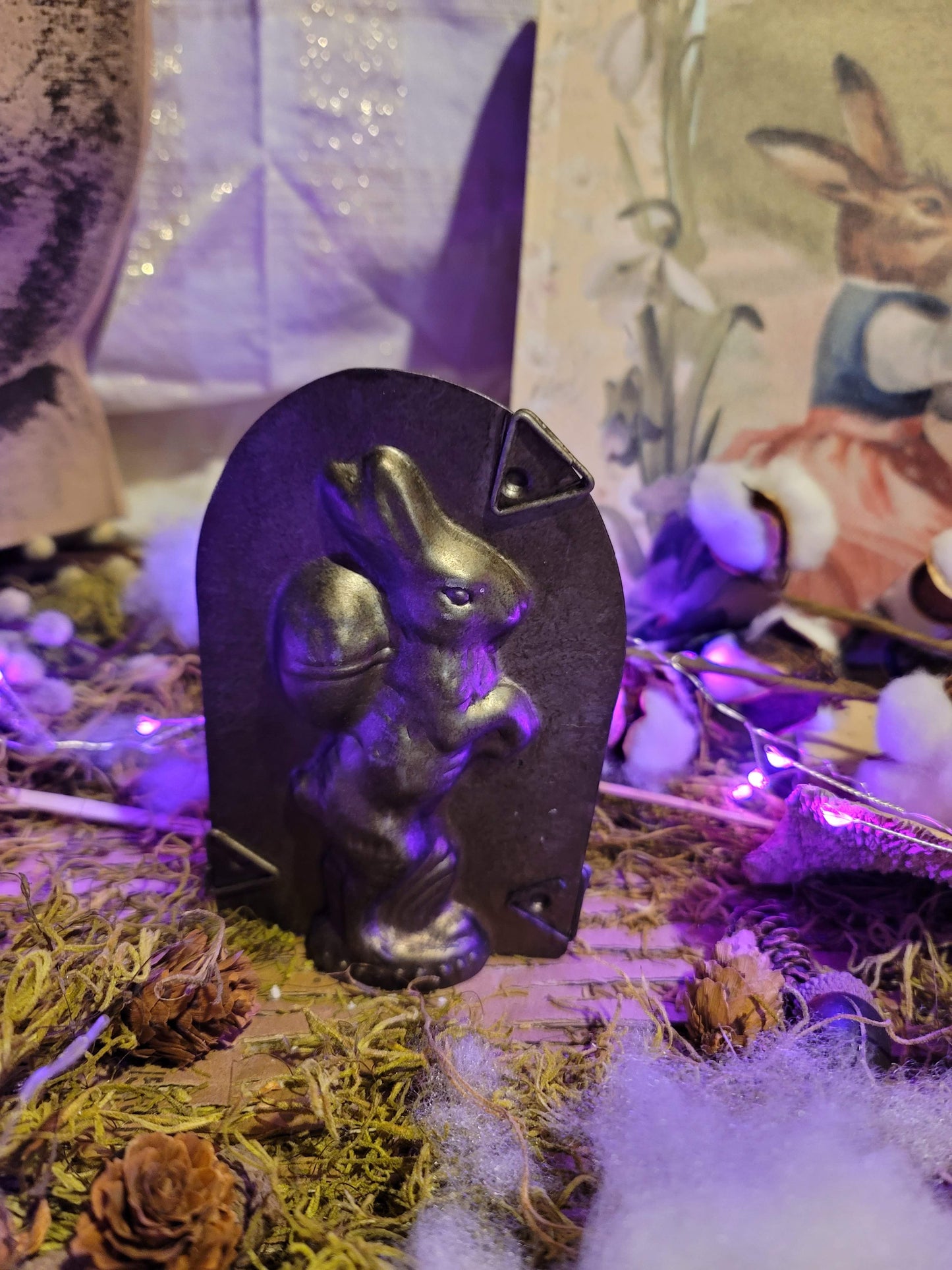 Vintage Style Easter Chocolate Bunny Rabbit Mold Figurine