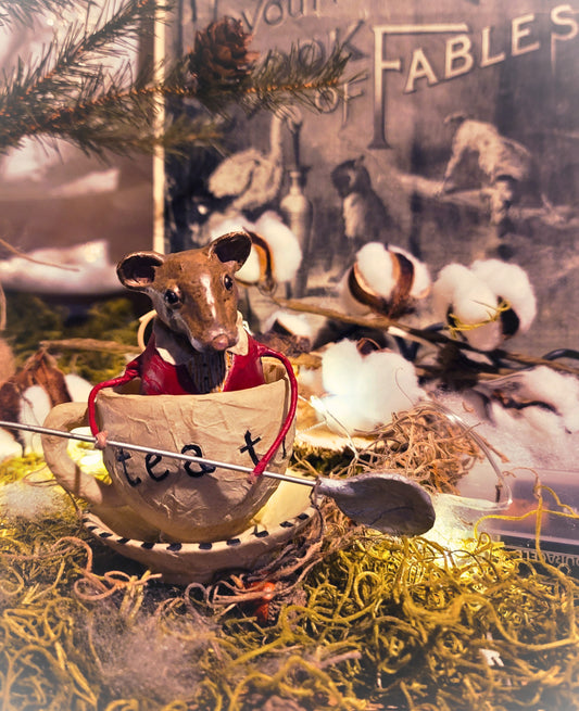 Whimsy Gullivers Travels Tea Time Mouse in Tea Cup with Spoon Figurine