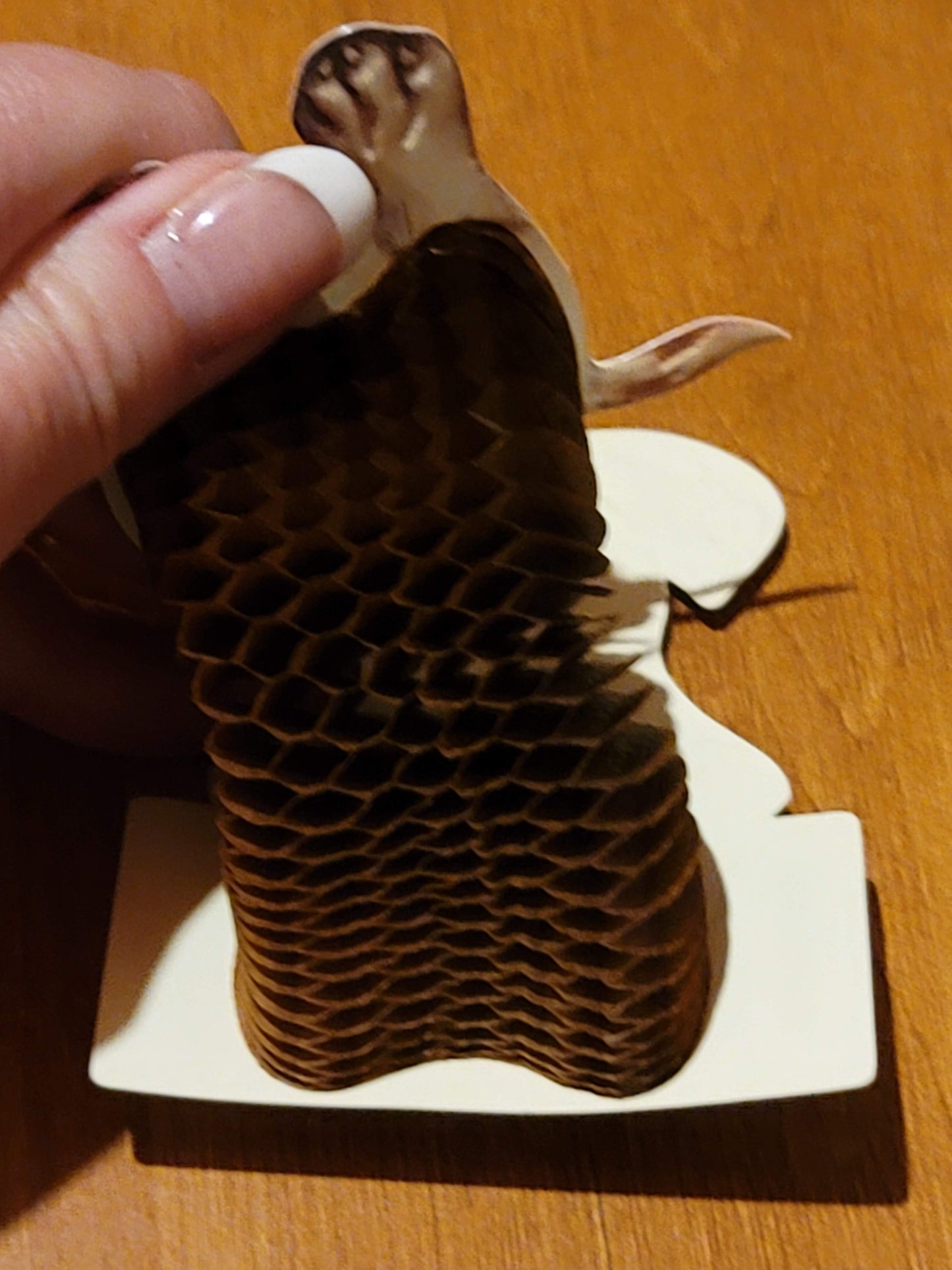 Vintage Victorian Style Honeycomb Beagle Dog Card