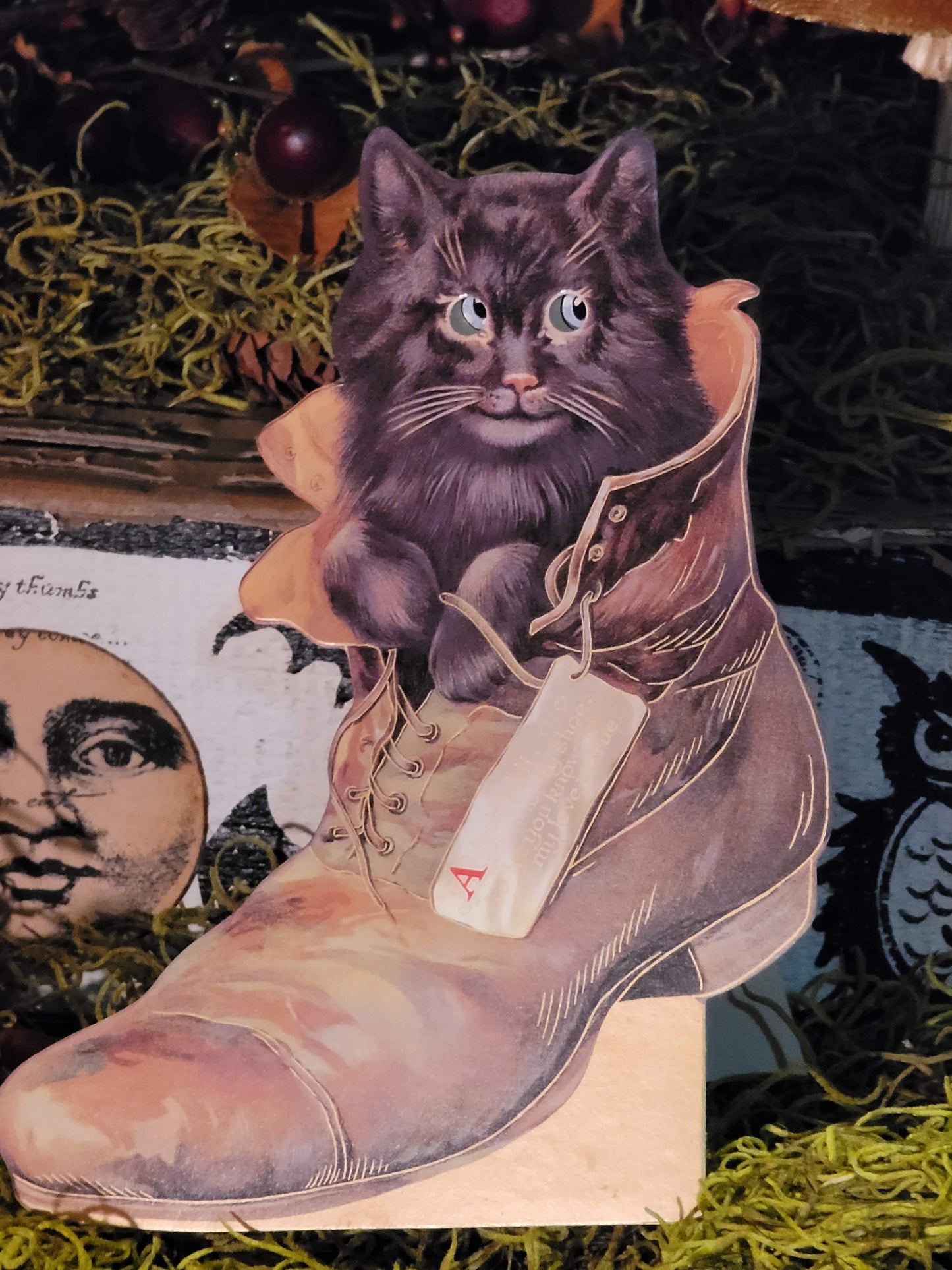 Vintage Victorian Style Mechanical Moving Eyes Cat Easel Lovers Greeting Card