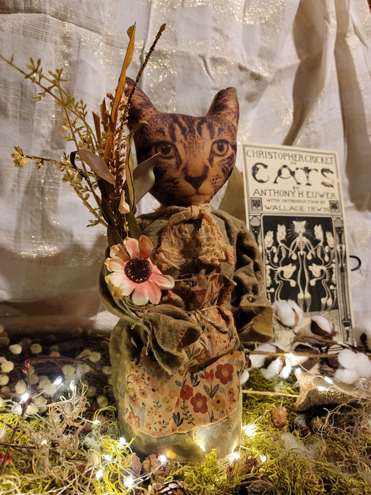 Primitive Style Stuffed Tiger Cat with Flower Figurine