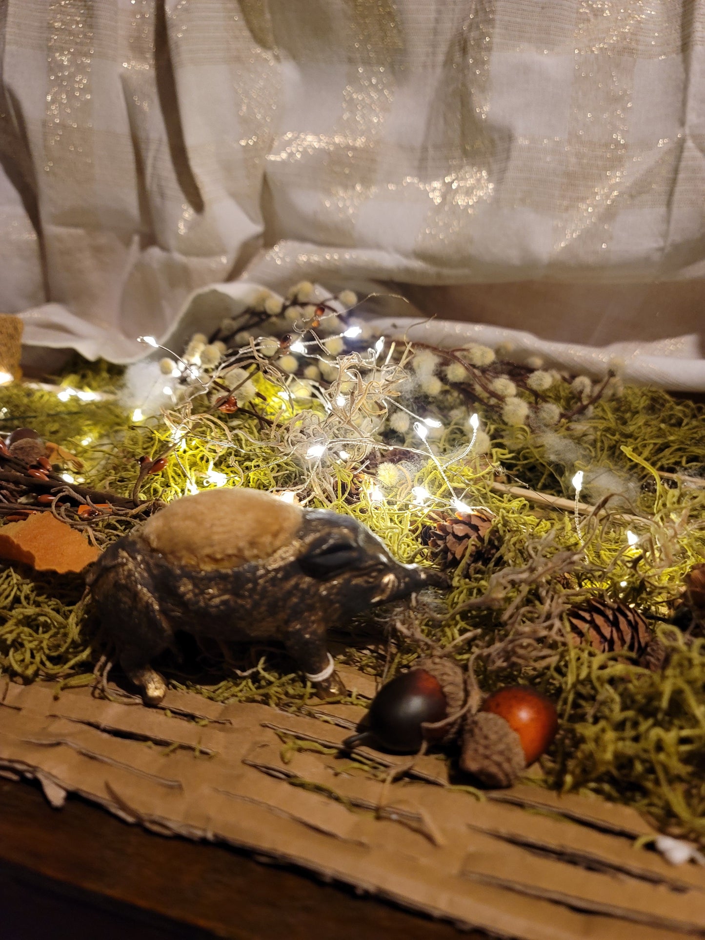 Primitive Style Boar Pig Pin Cushion