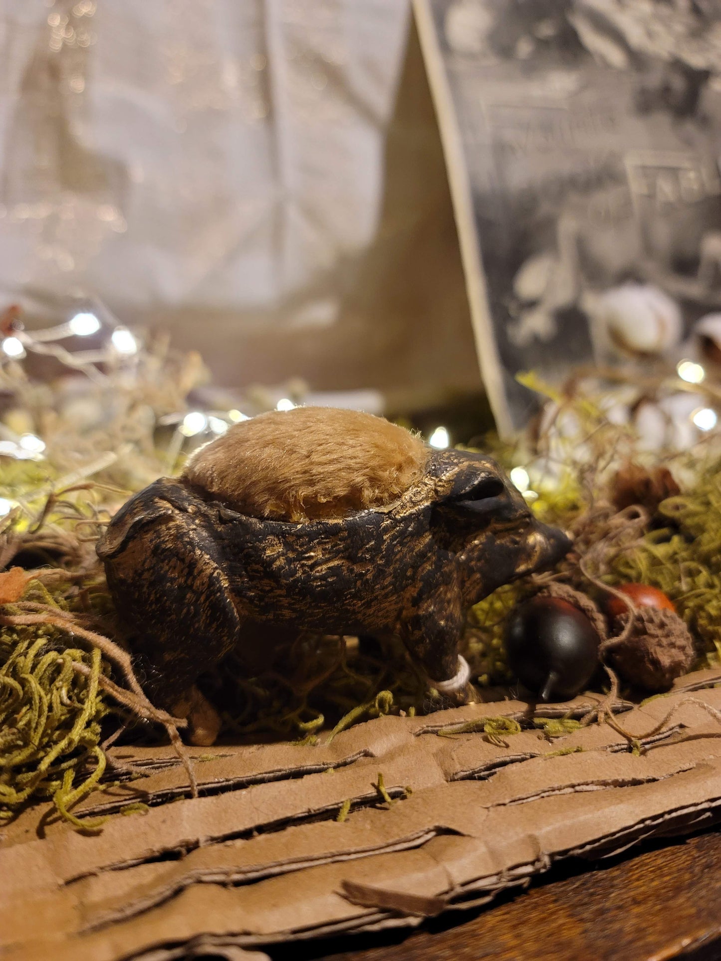 Primitive Style Boar Pig Pin Cushion