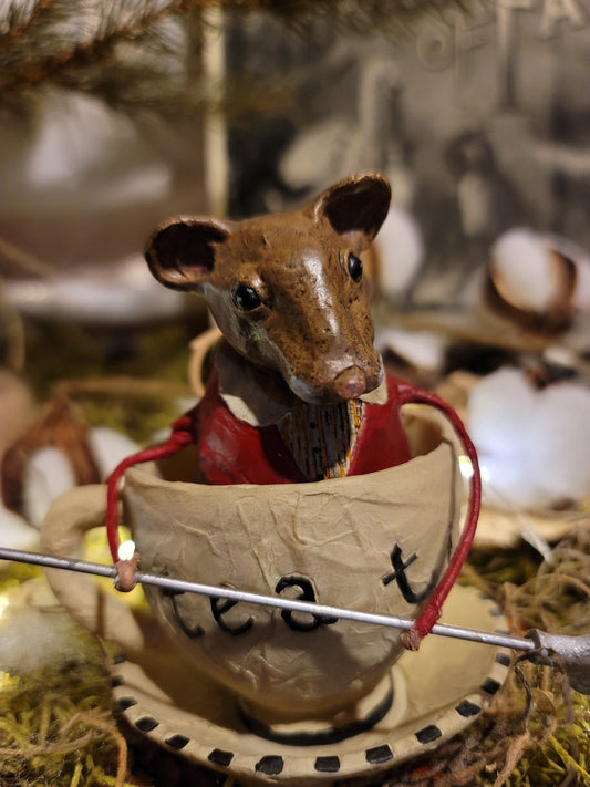 Whimsy Gullivers Travels Tea Time Mouse in Tea Cup with Spoon Figurine