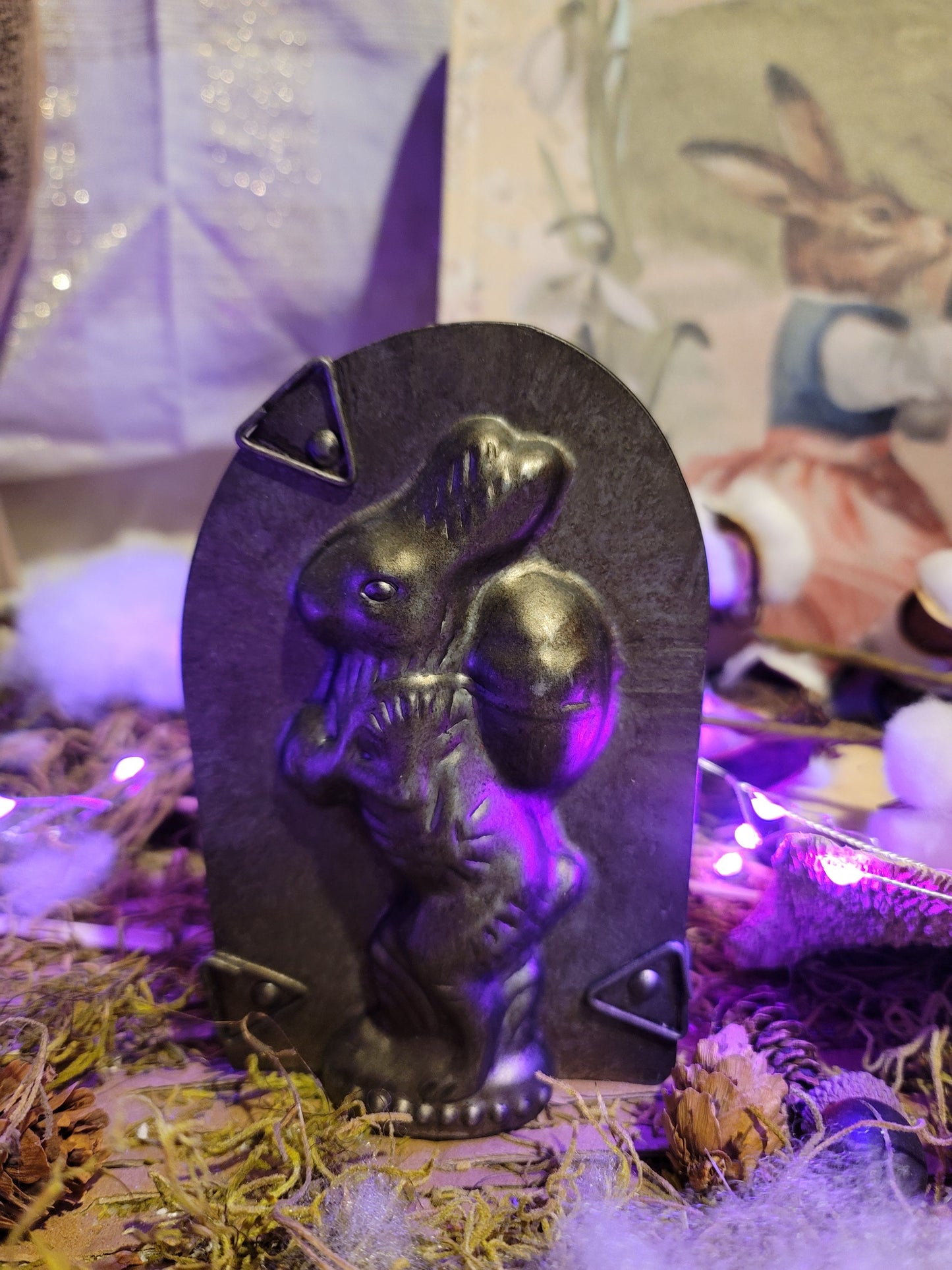 Vintage Style Easter Chocolate Bunny Rabbit Mold Figurine