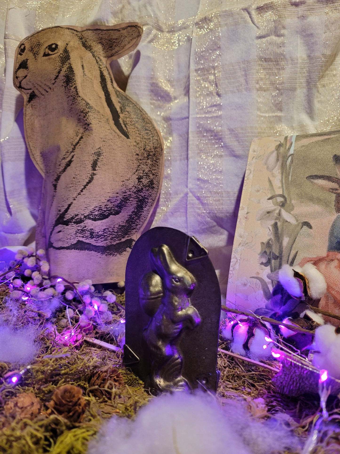 Vintage Style Easter Chocolate Bunny Rabbit Mold Figurine