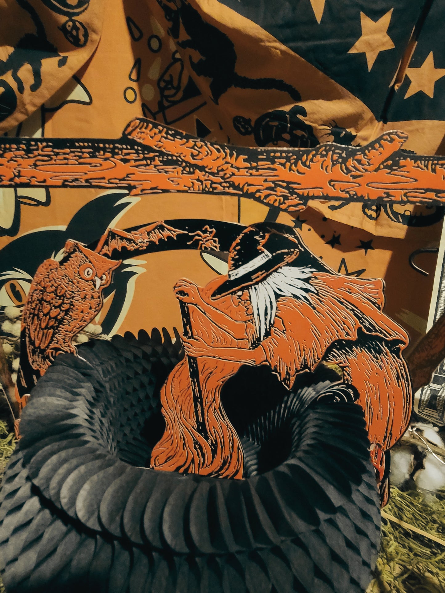 Vintage Halloween Style Witch with Cauldron Paper Centerpiece