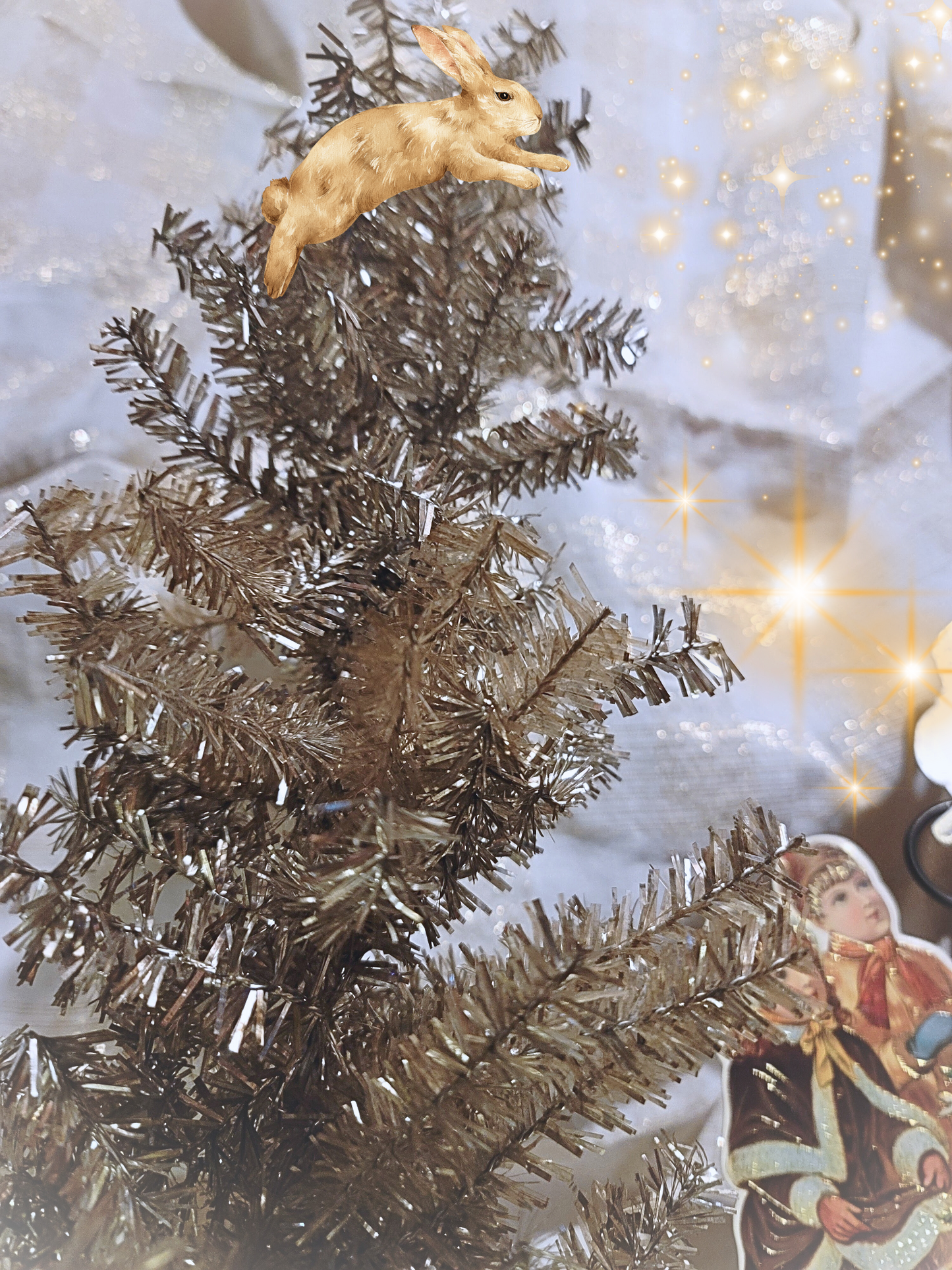 Vintage Christmas Style Antique Silver Tinsel Woodland Realm Feather Tree