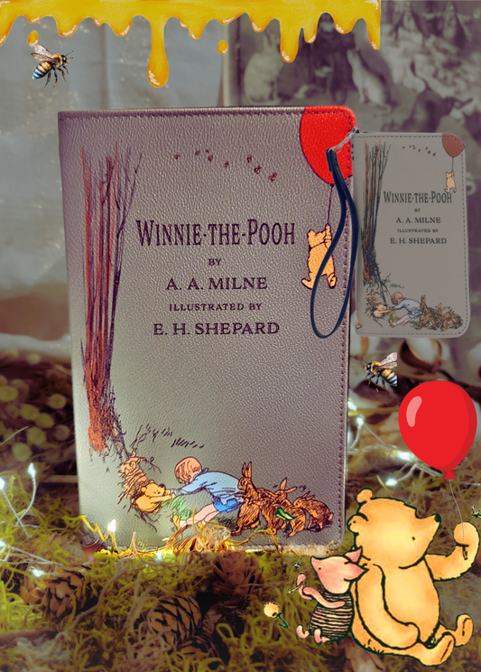 Winnie The Pooh Classic Green or Beige Vinyl Bag and Clutch Set