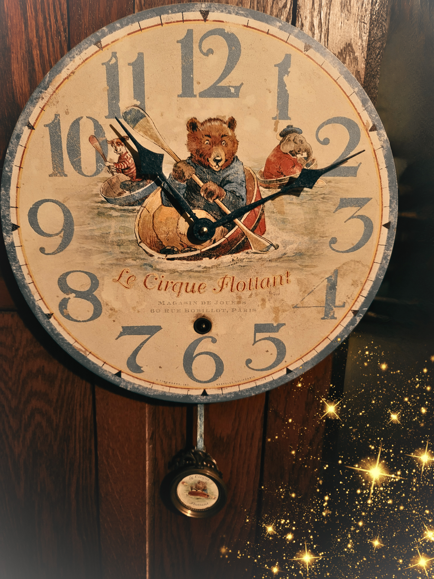Vintage Style Le Circus Floating Bear, Elephant and Dog Wall Clock